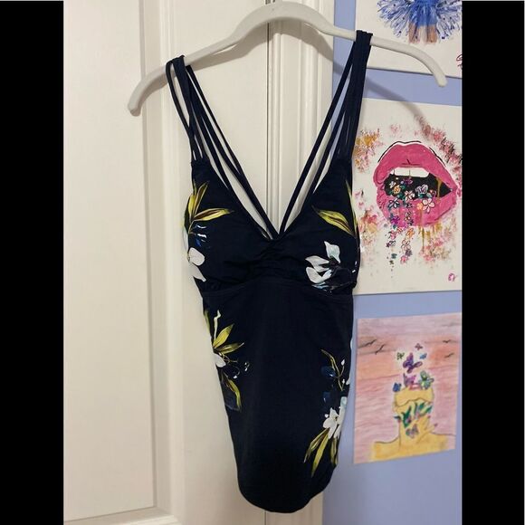 La Blanca Martini Multi Strap Tankini Top - Picture 4 of 6